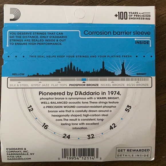 D’Addario phosphor bronze auoustic guitar strings (2) - Picture 3 of 5